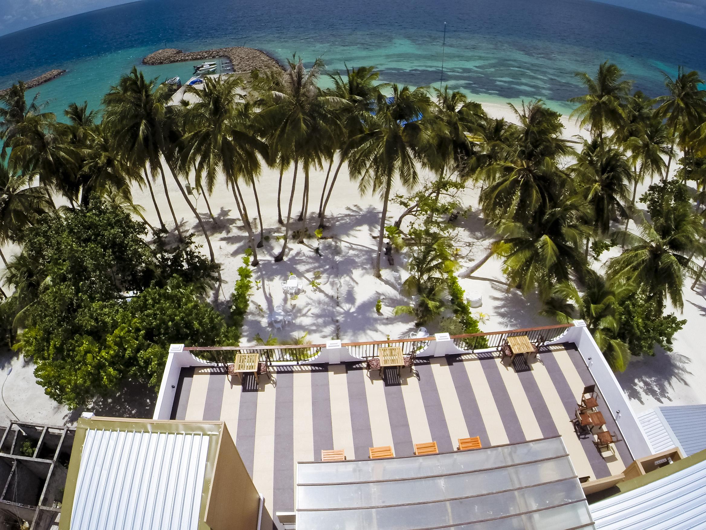 Crystal Sands Konukevi