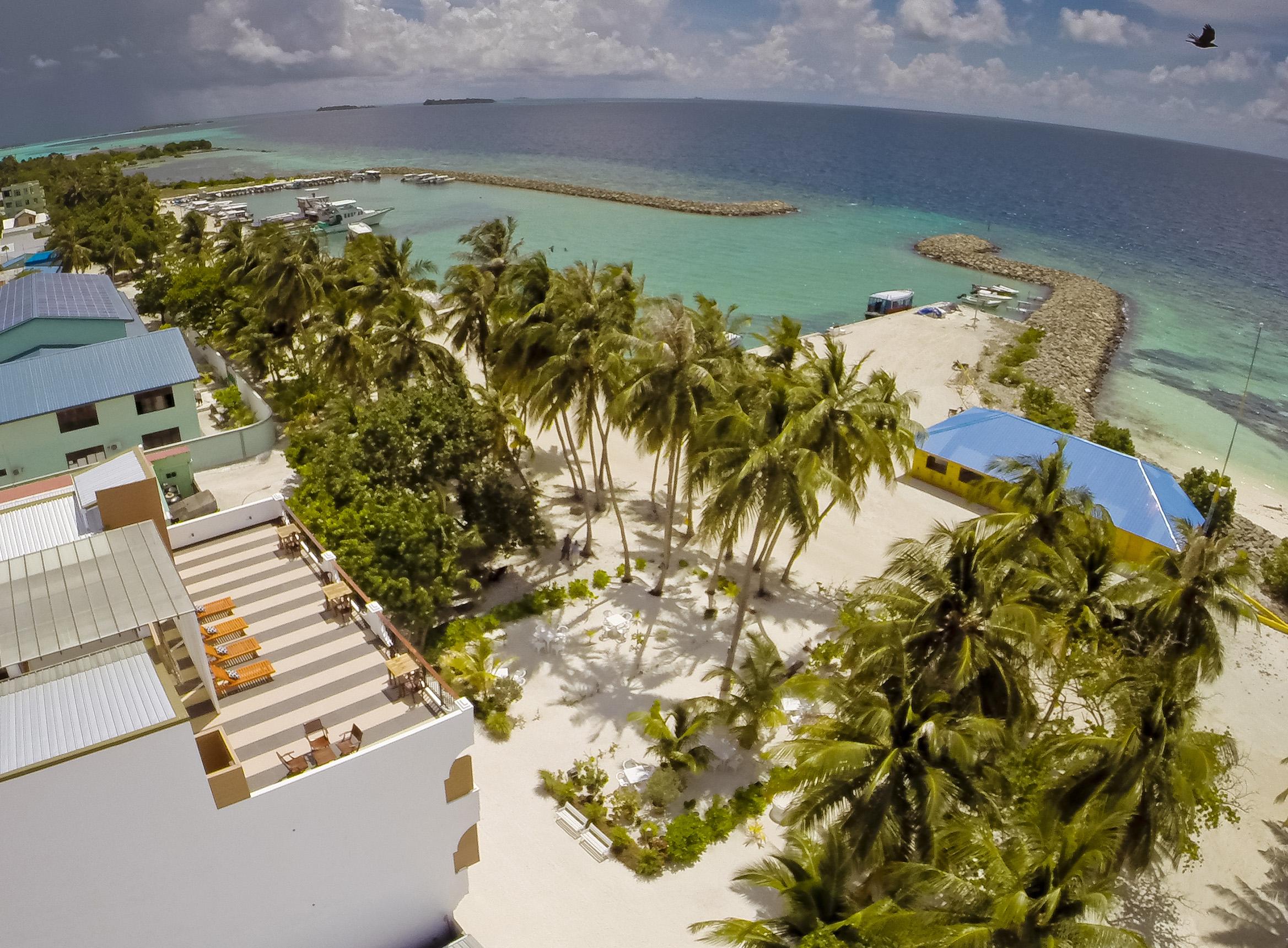 Crystal Sands 3*
